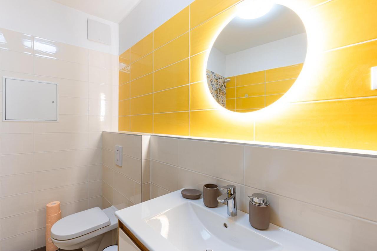 Apartament Modern & Newly Built With Private Garage Budapeszt